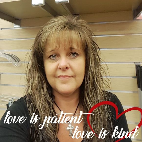 Meet your Posher, Sherry - Picture 1 of 1